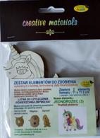 Zestaw elementów do zdobienia JEDNOROŻEC 3 (11x11,5cm) 2 szt Zestaw elementów do zdobienia JEDNOROŻEC 3 (11x11,5cm) 2 szt